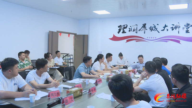 新媒体_副本.jpg 新媒体_副本.jpg