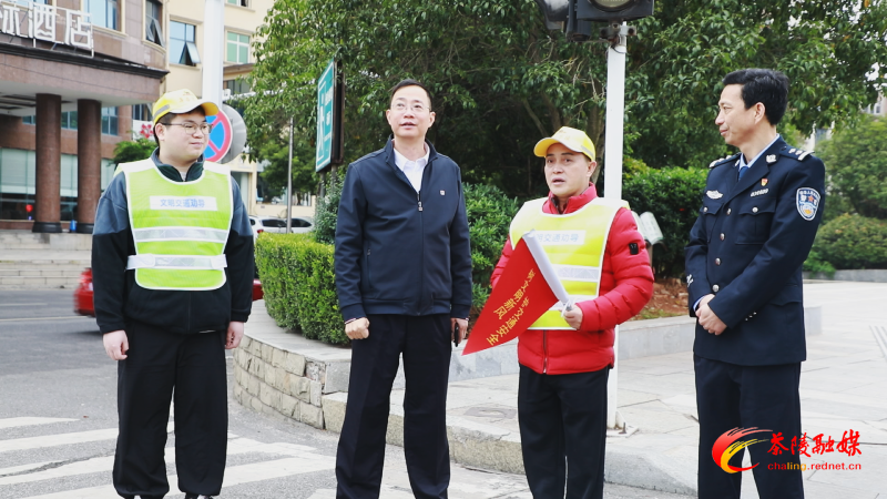 Still1201_00000.bmp Still1201_00000.bmp