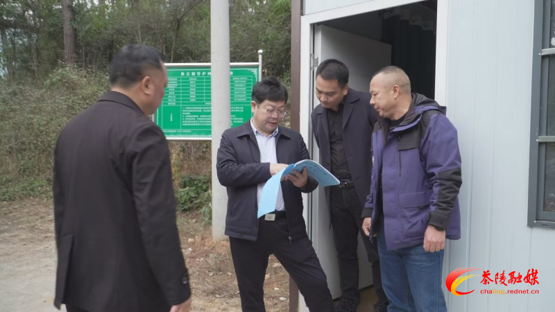 县长1_副本.jpg 县长1_副本.jpg