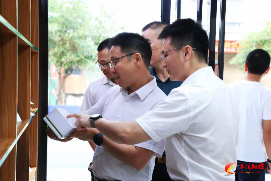 县长OK.jpg 县长OK.jpg