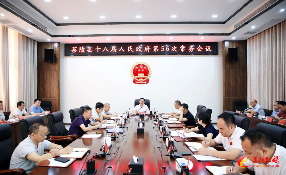 858QD761F0gA.jpg 858QD761F0gA.jpg