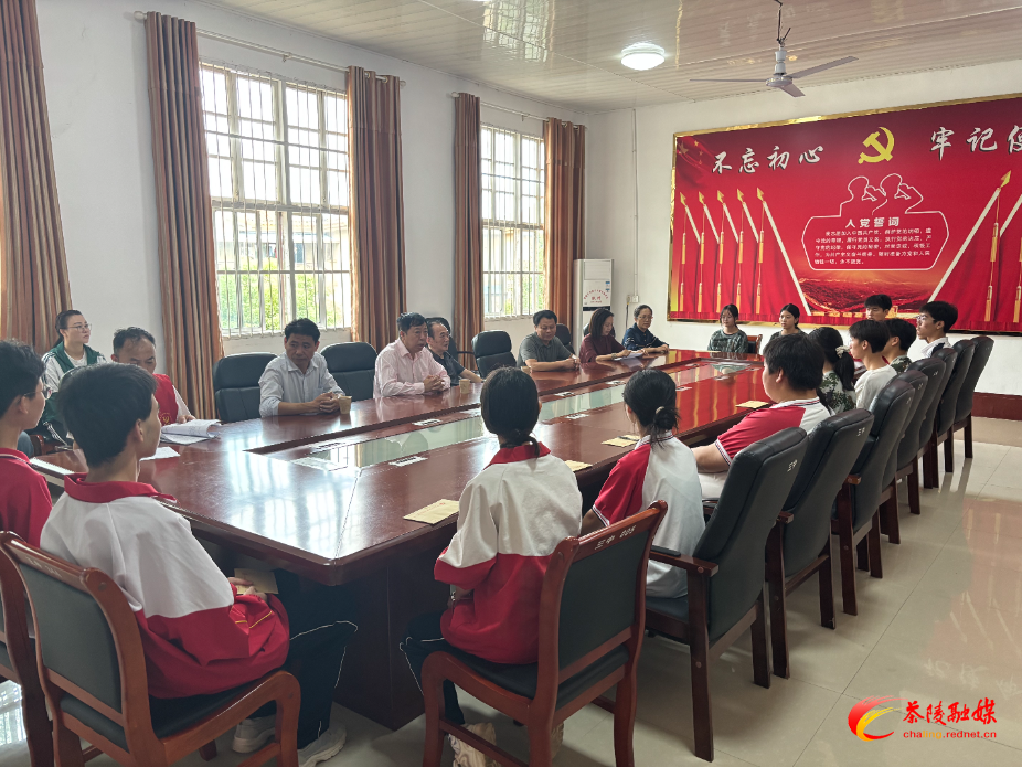 ffmvqQkTEfgA.jpg ffmvqQkTEfgA.jpg