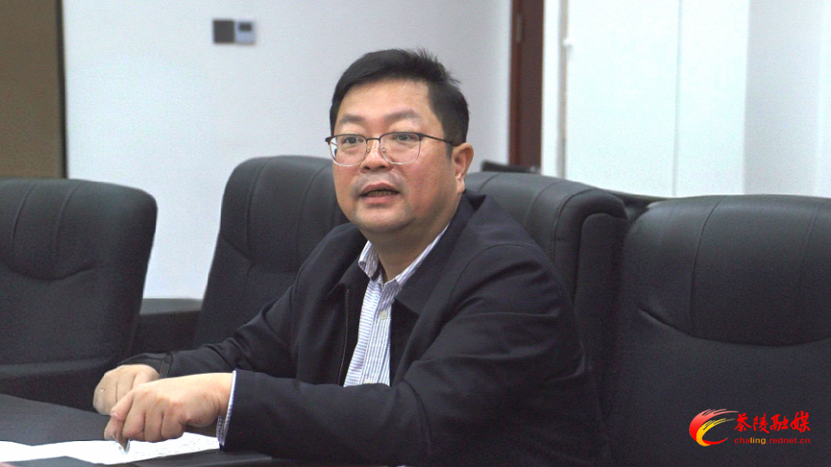 YaRApXAnf3YA.jpg YaRApXAnf3YA.jpg