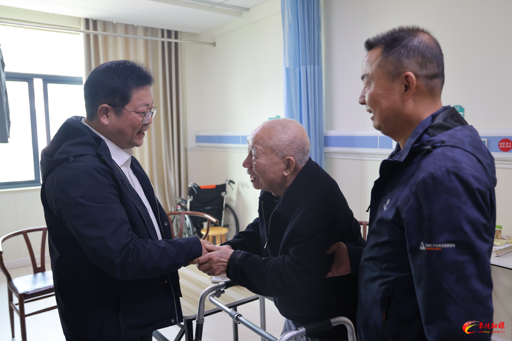 Nym91qaPceUA.jpg Nym91qaPceUA.jpg