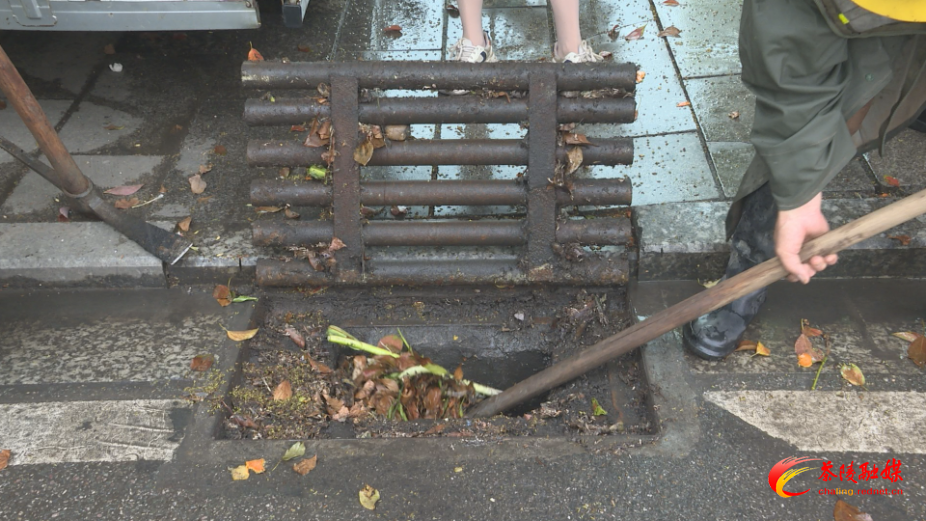 ZbprdfDcu9UA.bmp ZbprdfDcu9UA.bmp