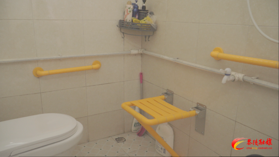 DMvUBE0aLa0A.jpg DMvUBE0aLa0A.jpg