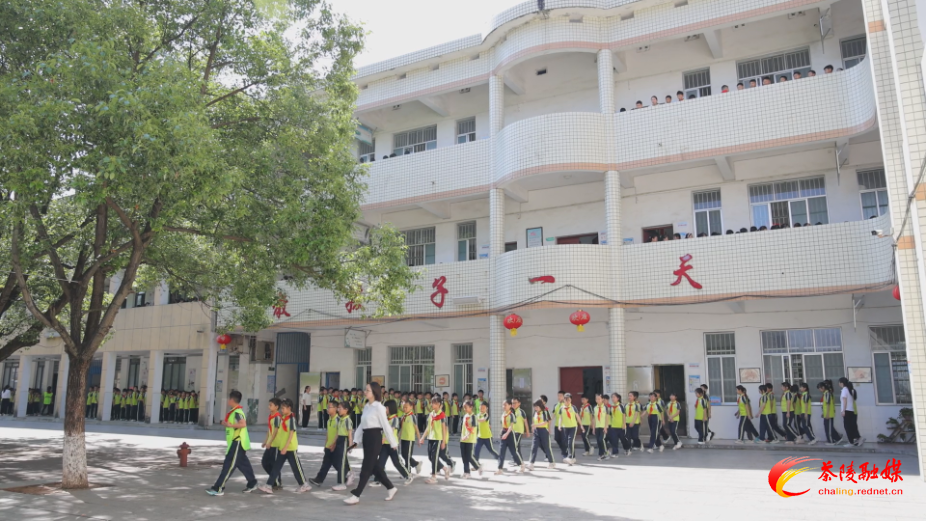 ELNtYwPCNTwA.bmp.jpg ELNtYwPCNTwA.bmp.jpg