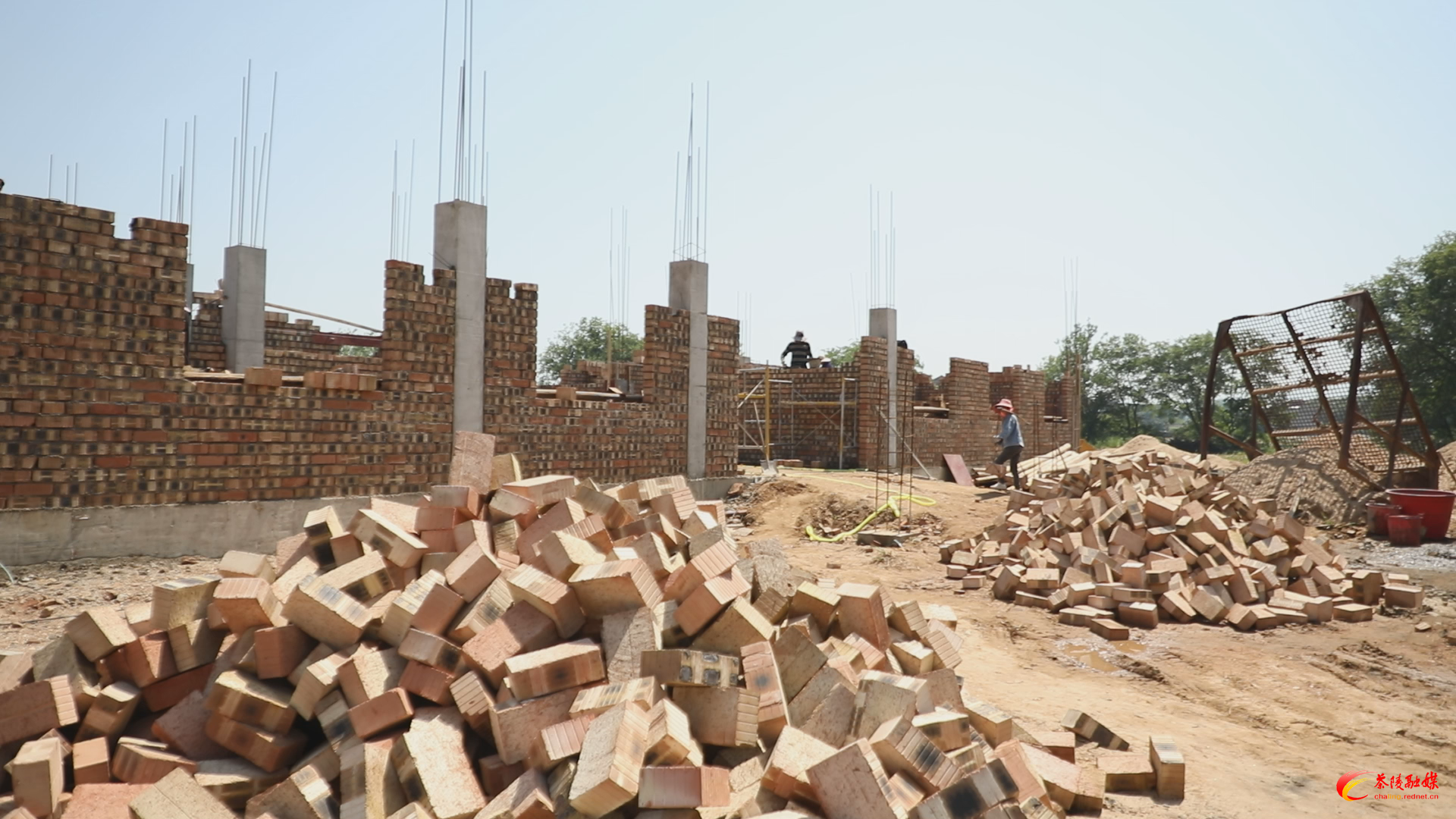 809b15ff313a177c415e9f0cebf27abf_p0F1nOtC9HAA.bmp 809b15ff313a177c415e9f0cebf27abf_p0F1nOtC9HAA.bmp